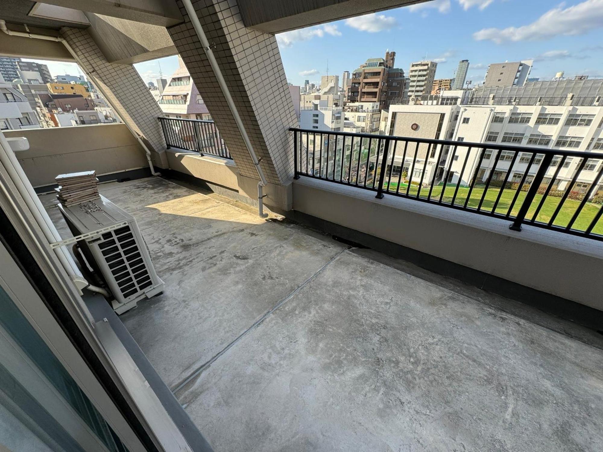 Color Tsuruhashi Apartment Osaka Bagian luar foto