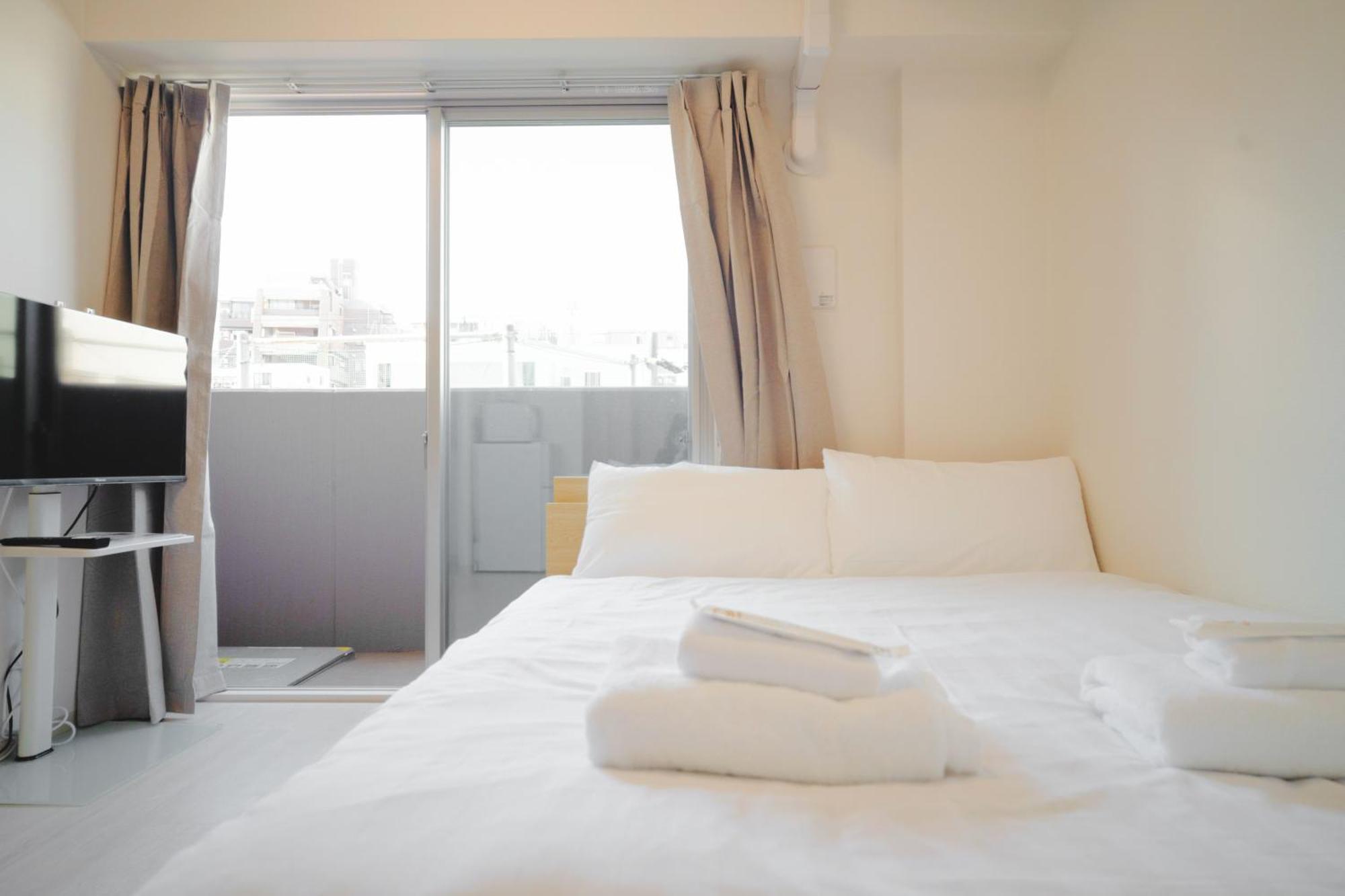 Color Tsuruhashi Apartment Osaka Bagian luar foto